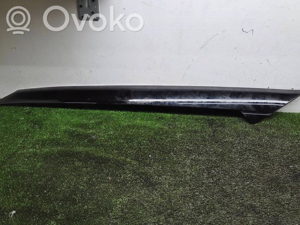 KIA EV6 Windshield trim 
