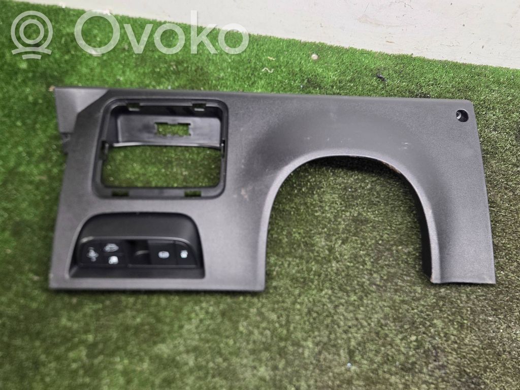 Panel trim   84751CV900