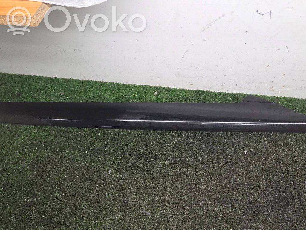 KIA EV6 Windshield trim 