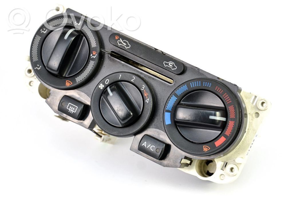 Climate control unit   N107001B