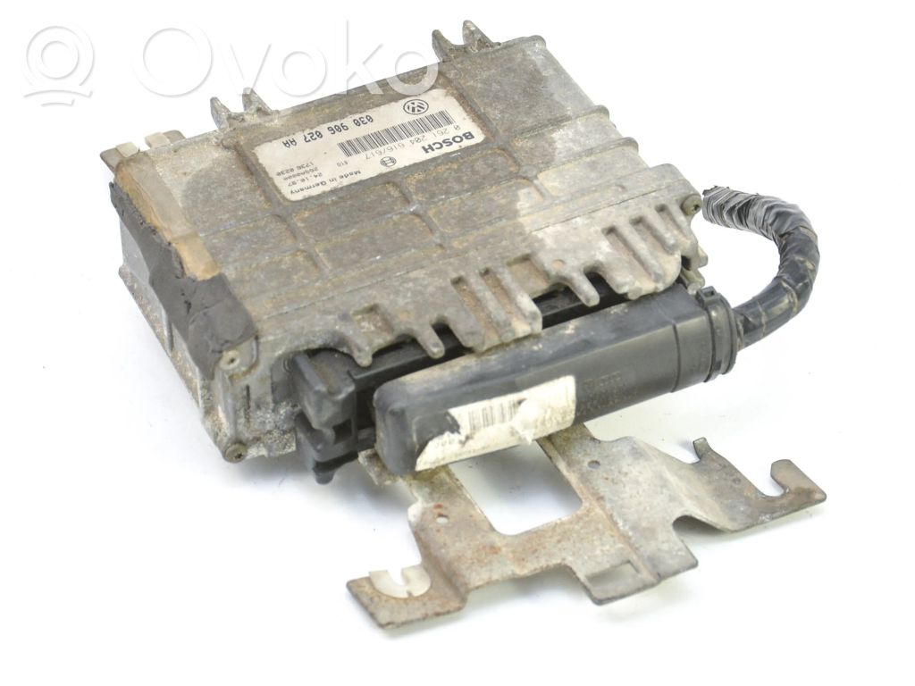 Volkswagen Polo III 6N 6N2 6NF Motorsteuergerät ECU 