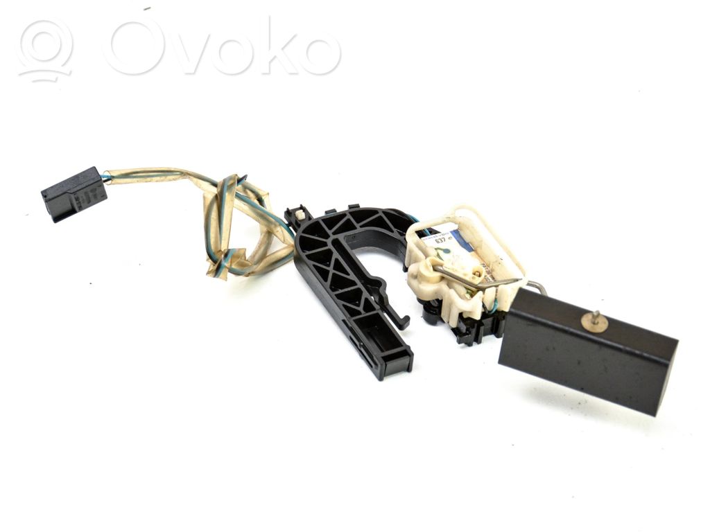 Volkswagen Phaeton Fuel level sensor 