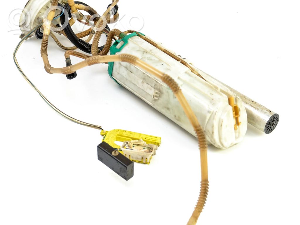 Audi A8 S8 D3 4E Mechanical fuel pump 
