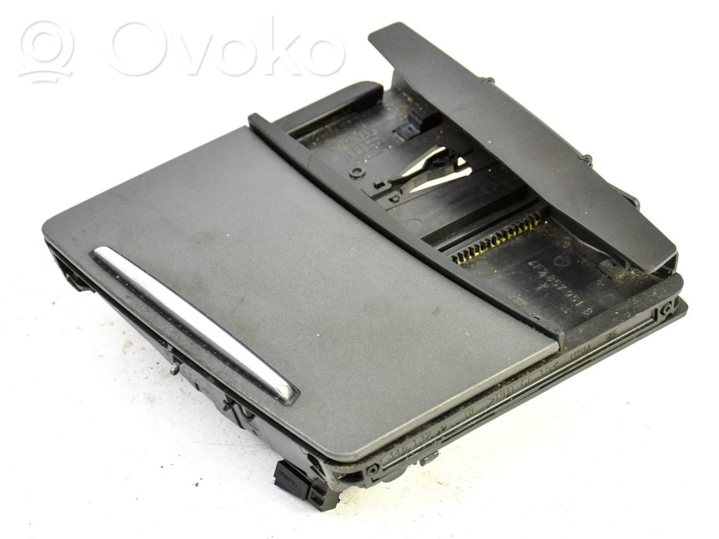 Audi A6 S6 C6 4F Car ashtray 