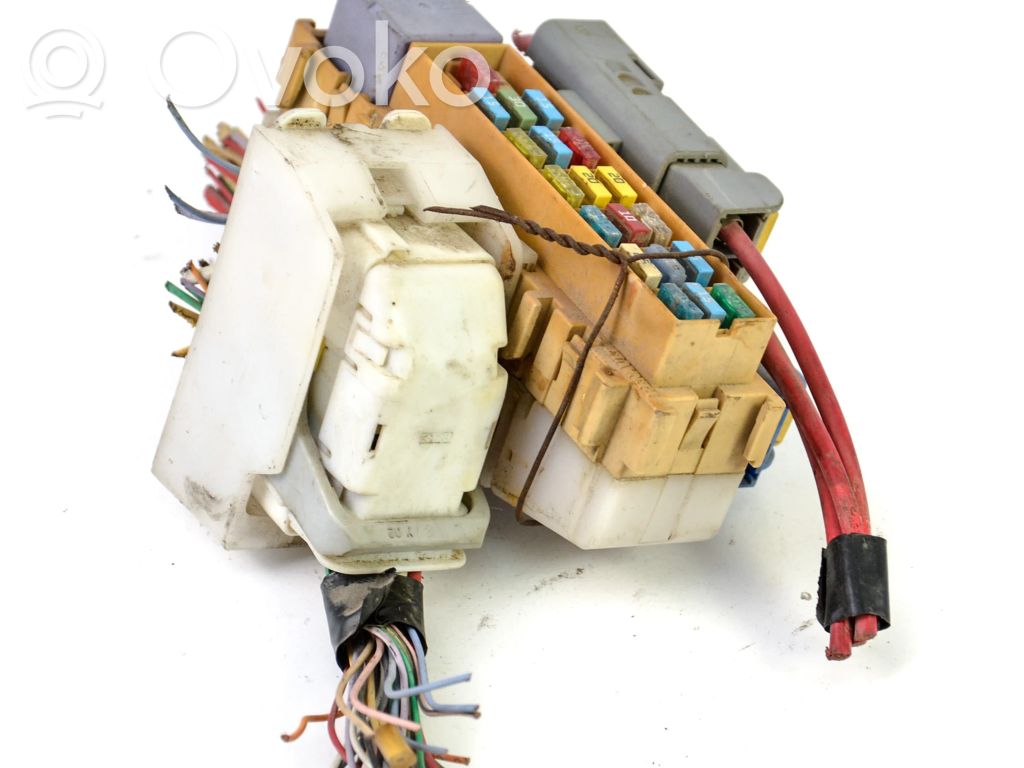 Renault Clio III Fuse module 