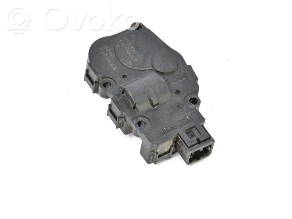 Audi A4 S4 B8 8K Silniczek nagrzewnicy nawiewu klimatyzacji A/C 