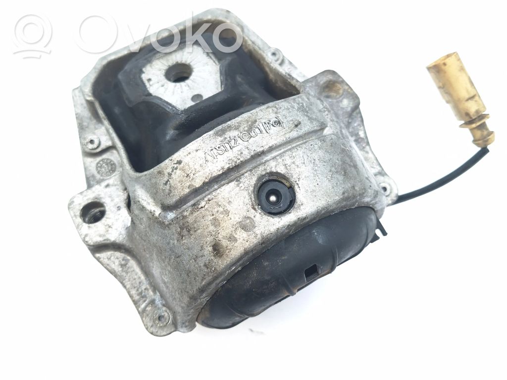 Audi A4 S4 B8 8K Engine mount bracket 