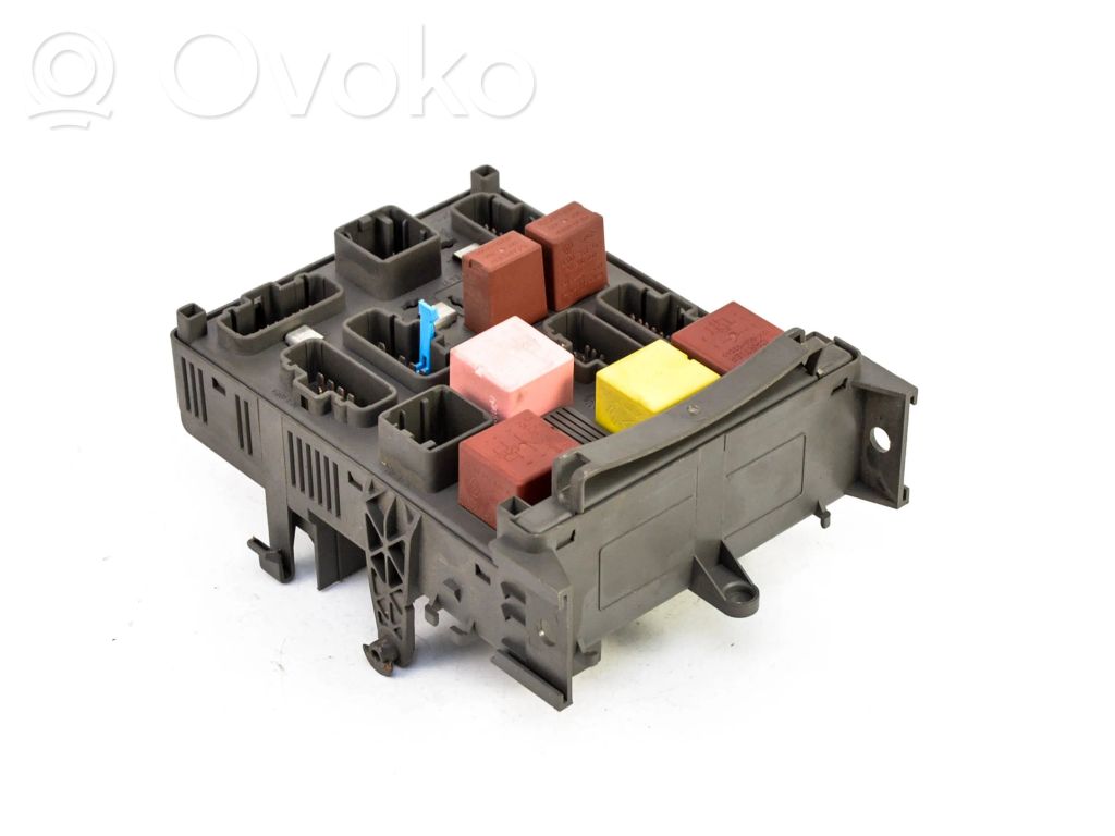 Renault Laguna II Fuse module 