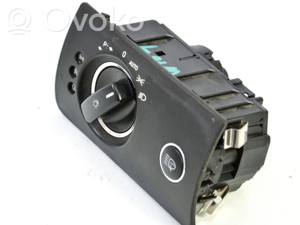 Mercedes-Benz ML W164 Interruptor de luz 