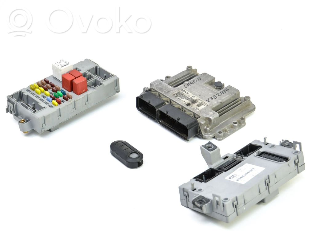 Lancia Delta III Engine ECU kit and lock set 