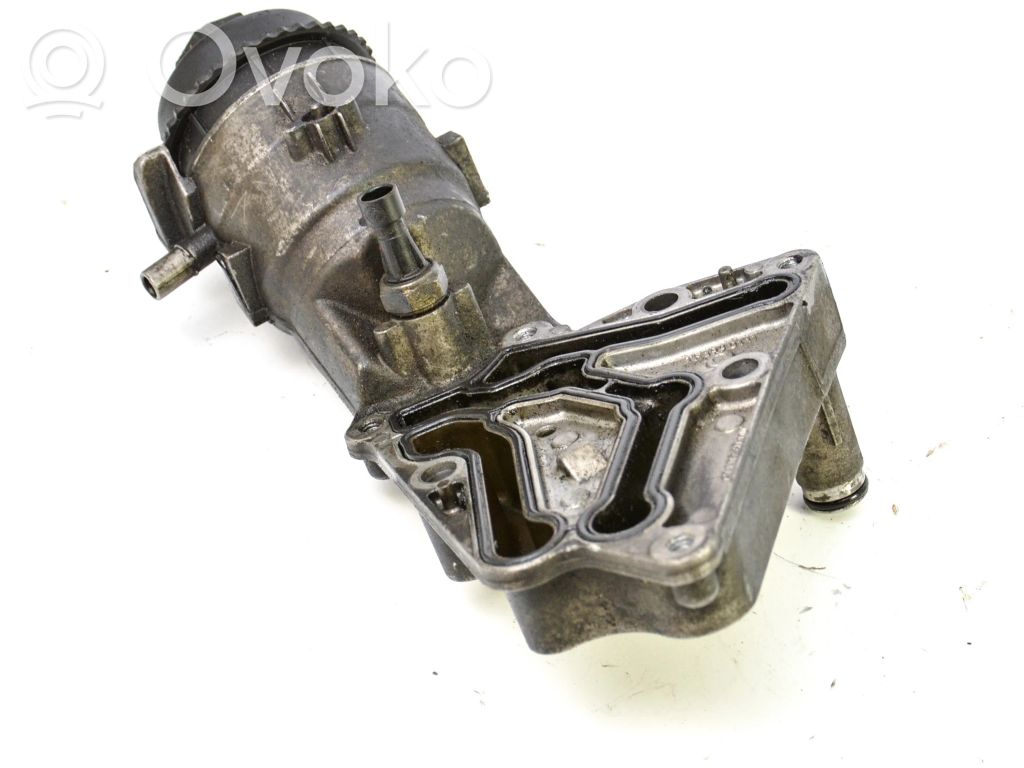 Opel Astra H Air filter box 