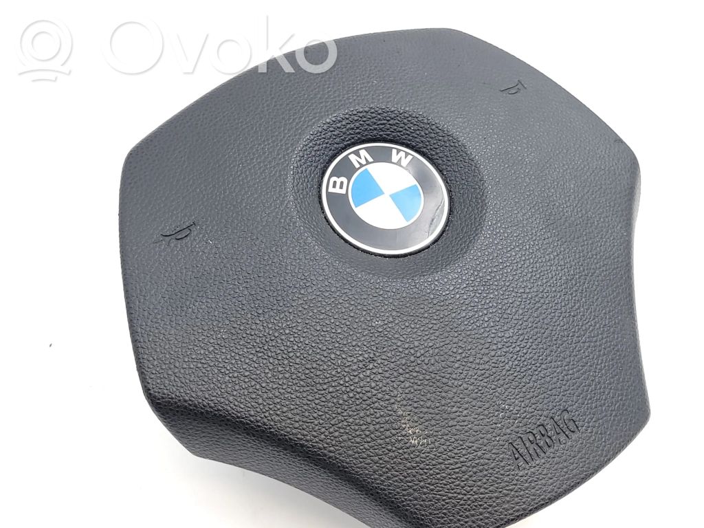 BMW 3 E90 E91 Vairo oro pagalvė 