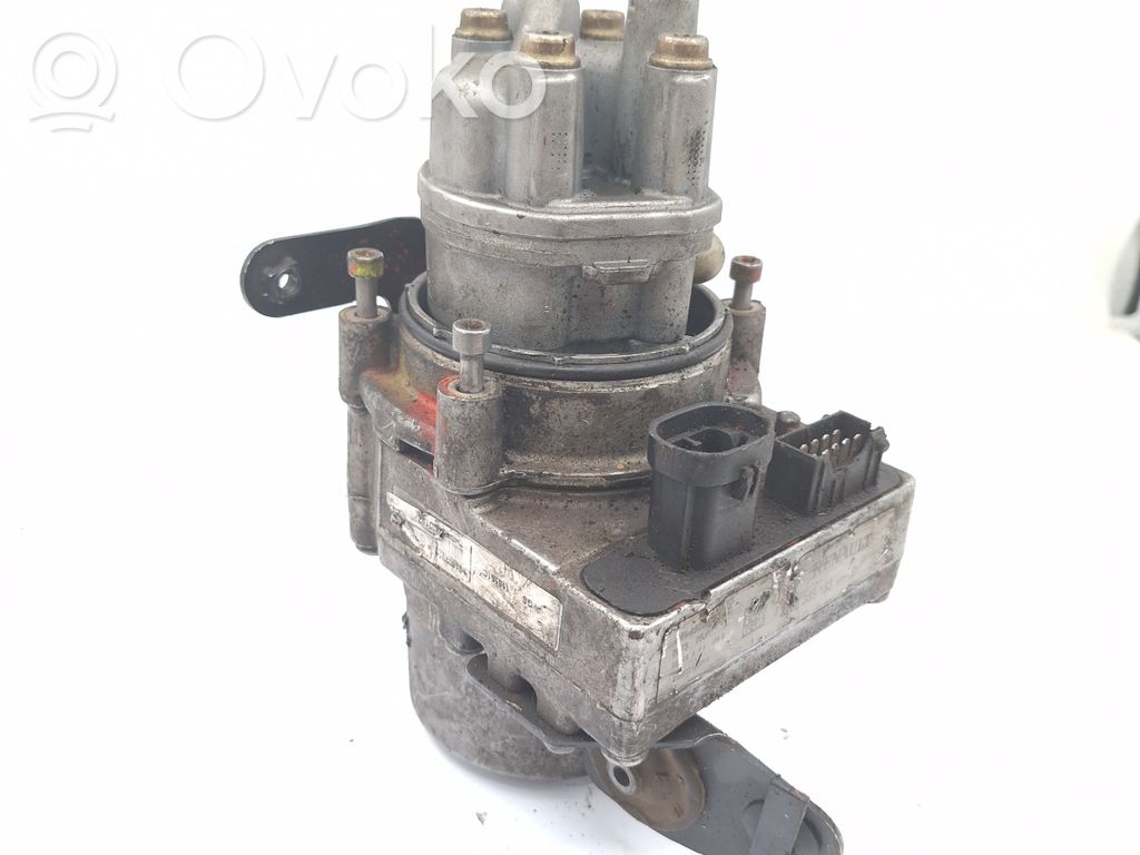 Dacia Logan I Power steering pump 
