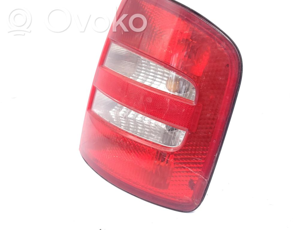 Lampa tylna   YU3X13450AA,YU3X13450AA,YU3X13440AA,TK231621,TK231621,YU3X13440AA