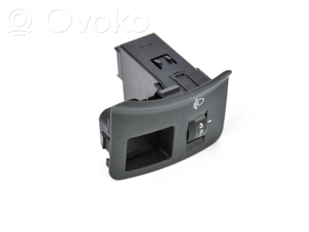 KIA Soul Headlight level height control switch 