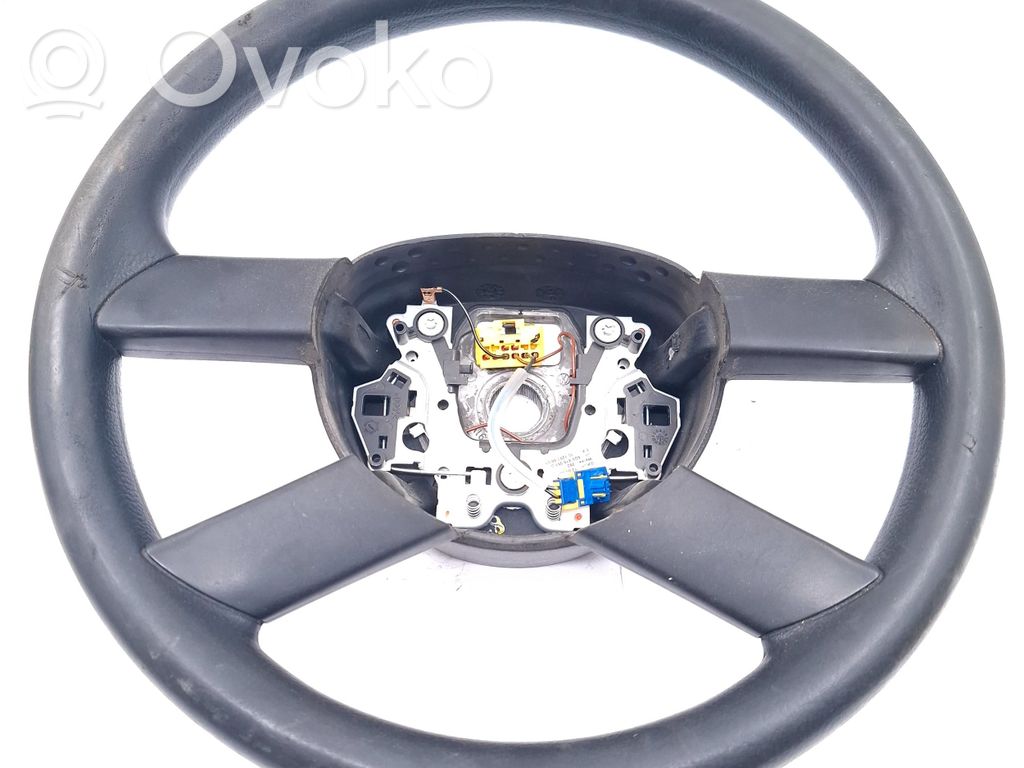 Volkswagen Polo IV 9N3 Kierownica 