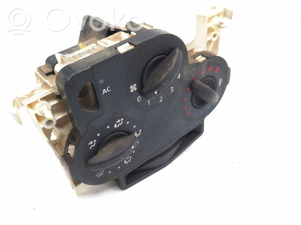 Dacia Logan I Climate control unit 