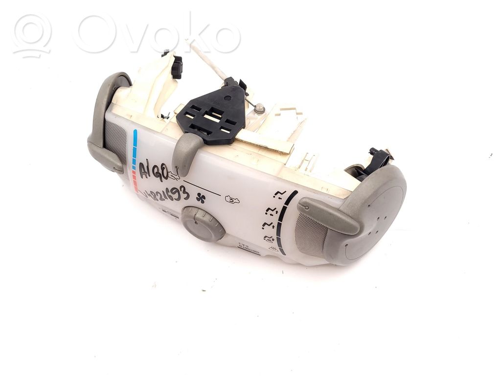 Toyota Aygo AB10 Climate control unit 