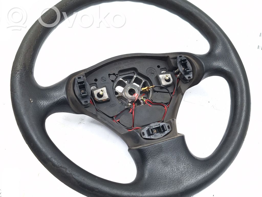 Ford Fiesta Ohjauspyörä 