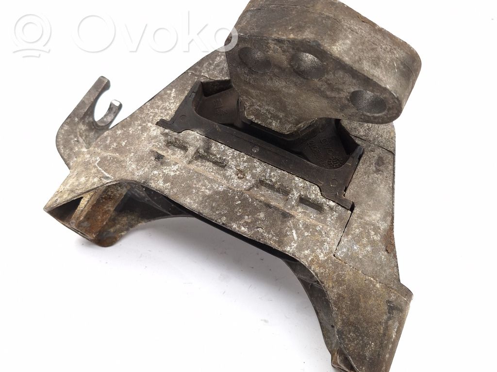 Opel Astra J Engine mount bracket 