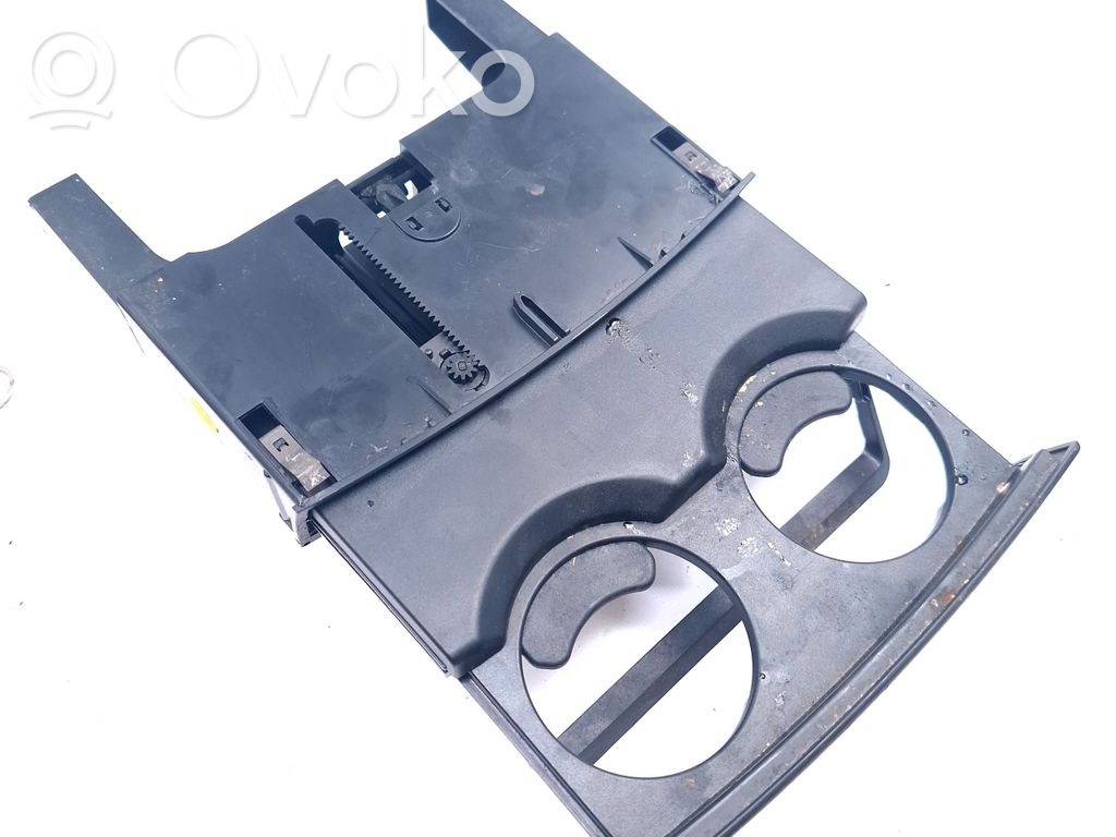 Porsche Cayenne (9PA) Cup holder 