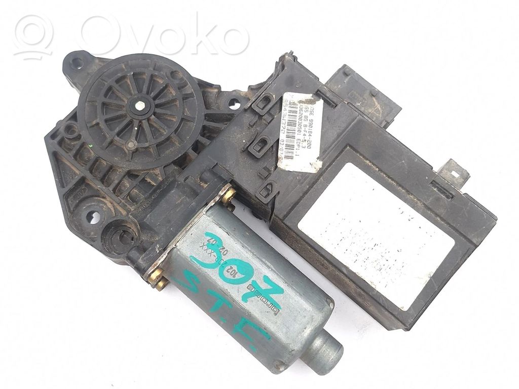 Peugeot 307 Front door window regulator motor 