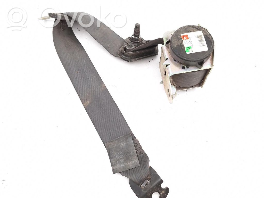 Cinturón trasero   F13427752,N13427731,627586700