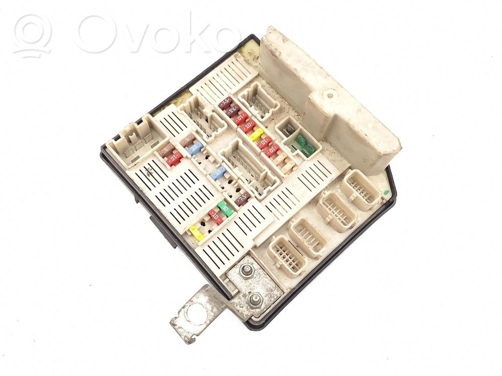 Ramka / Moduł bezpieczników   8200481866F,519158075,7190107132,00300106