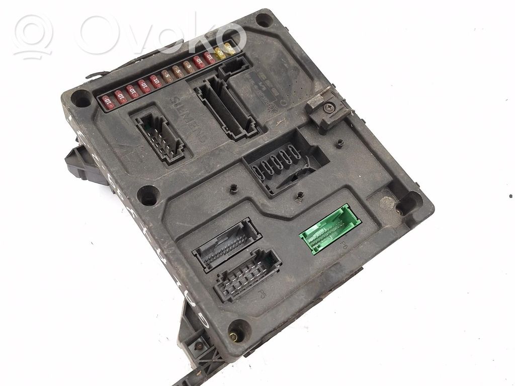 Ford Galaxy Drošinātāju bloks 