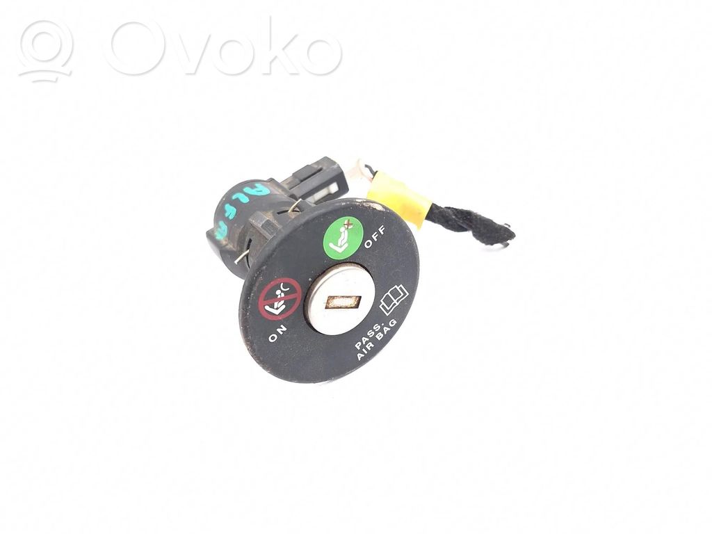 Alfa Romeo 147 Interruttore airbag passeggero on/off 
