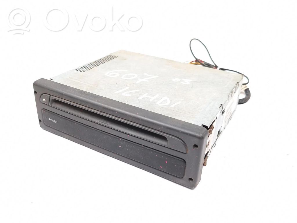 Peugeot 607 CD/DVD changer 