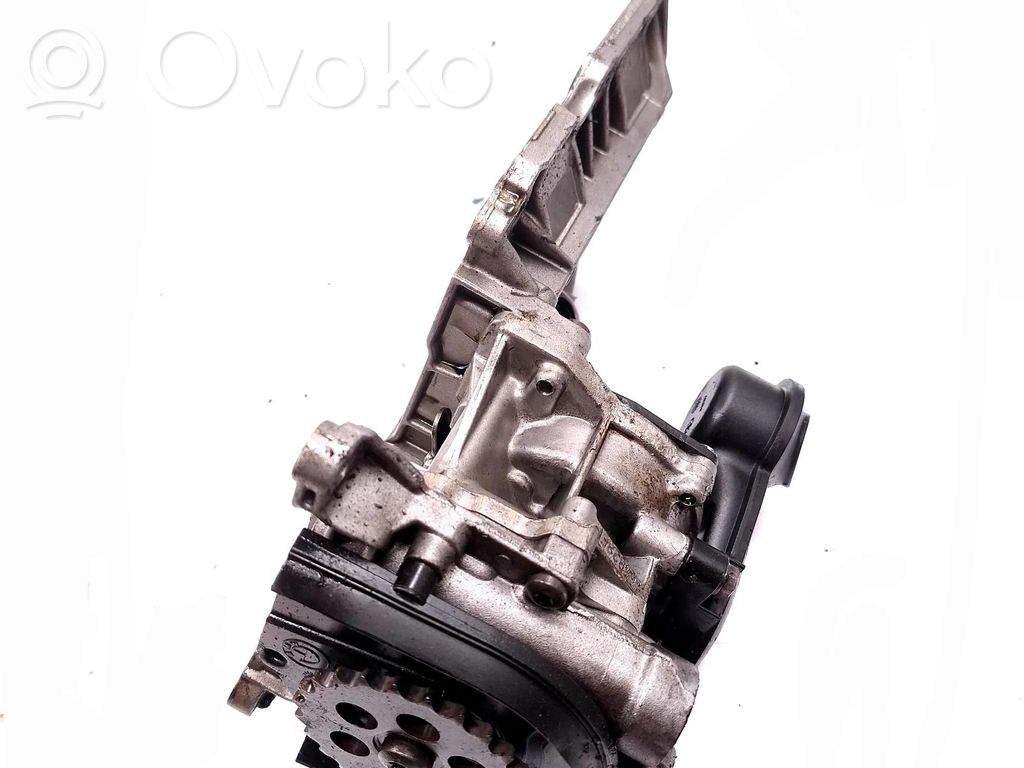 BMW 5 F10 F11 Tepalo siurblys 