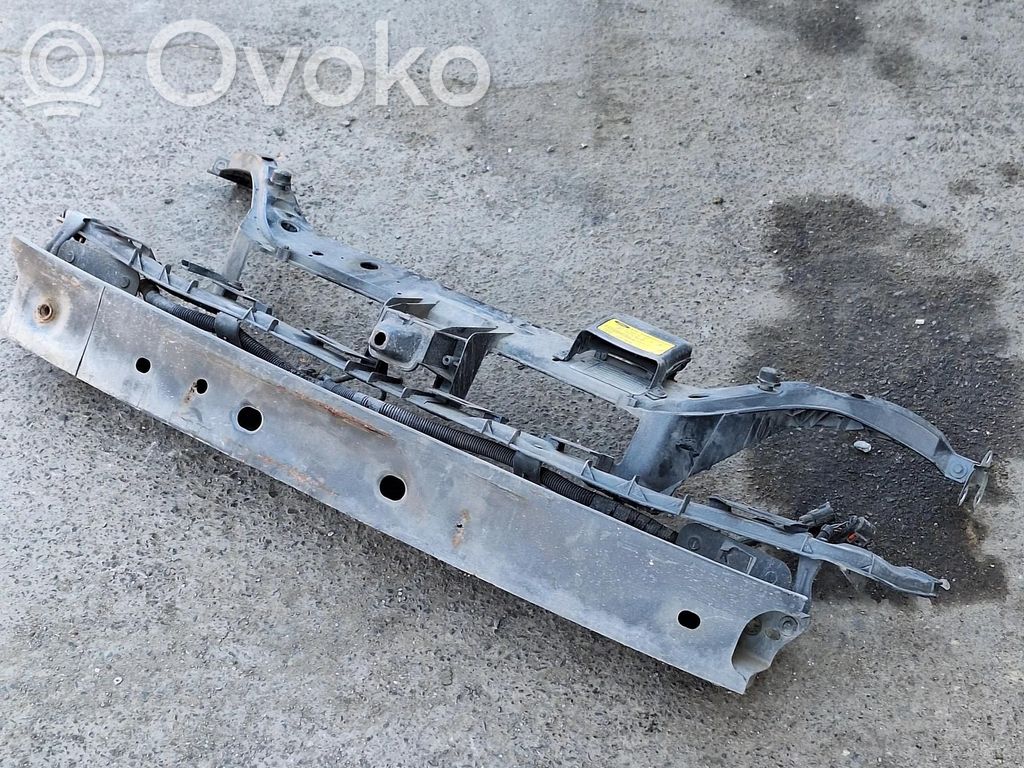 Ford Focus Etutukivarsi 