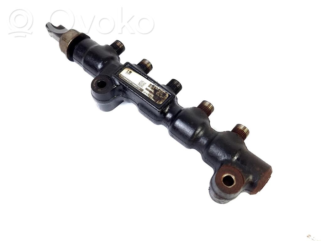 Fuel main line pipe