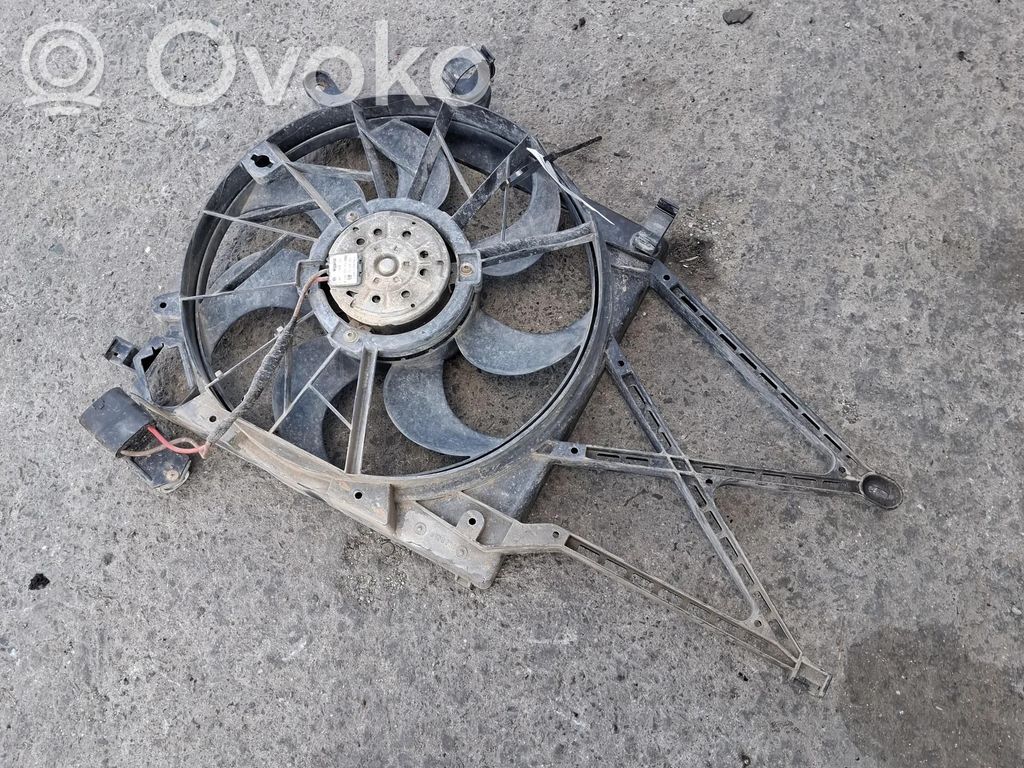 Opel Astra H Elektrolüfter 