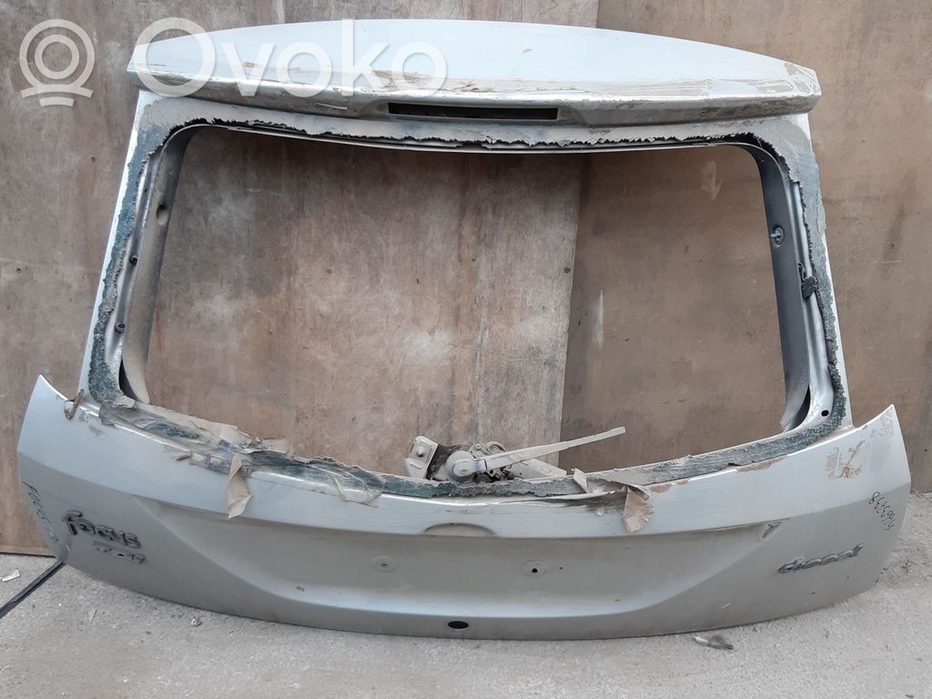 Ford Focus Tailgate/trunk/boot lid 
