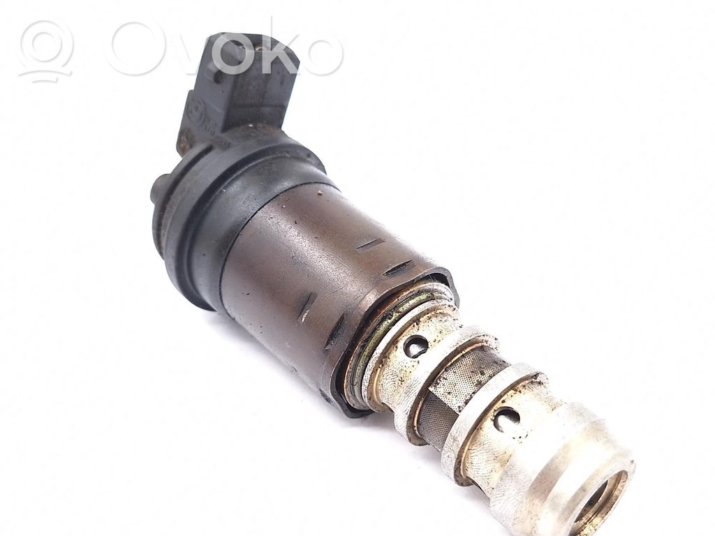 BMW 3 E90 E91 Camshaft vanos timing valve 