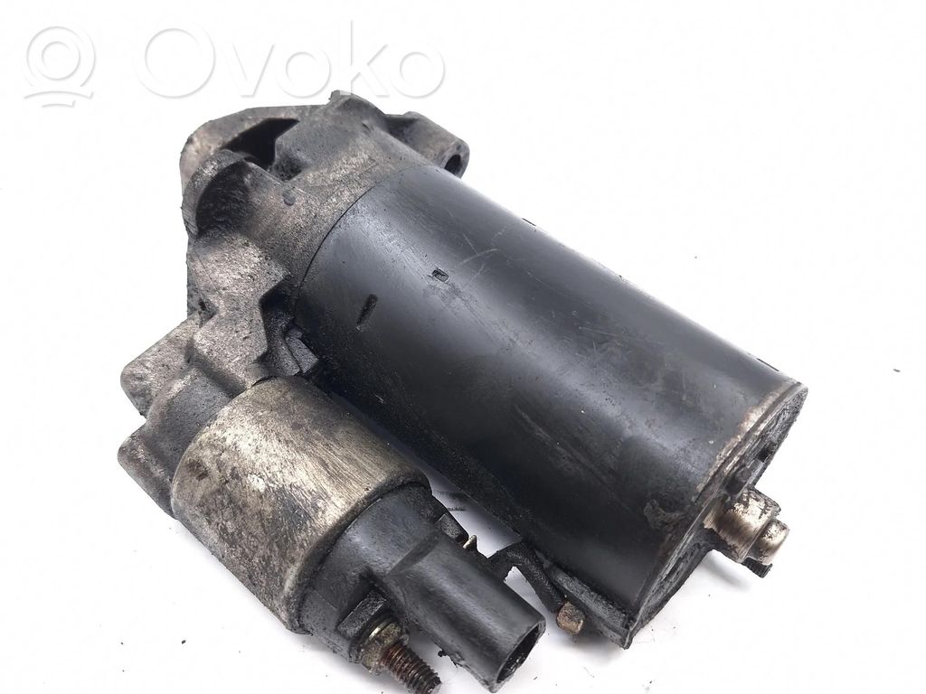 Audi A4 S4 B7 8E 8H Starteris 