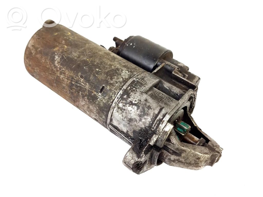 Volkswagen PASSAT B5.5 Motor de arranque 