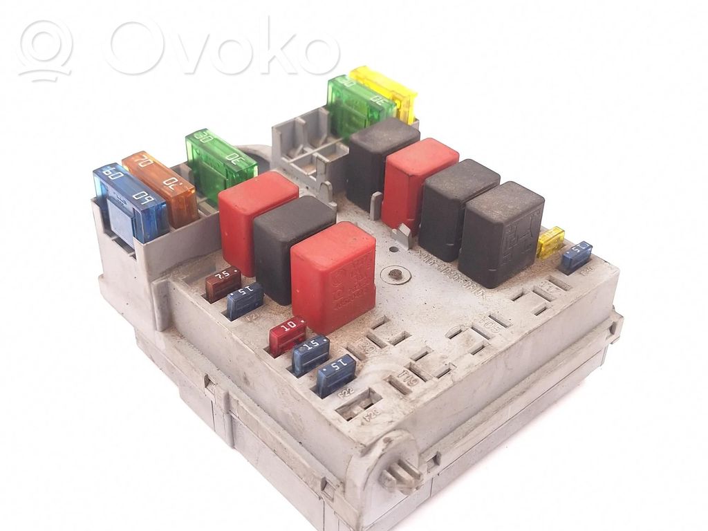 Fiat Stilo Fuse module 