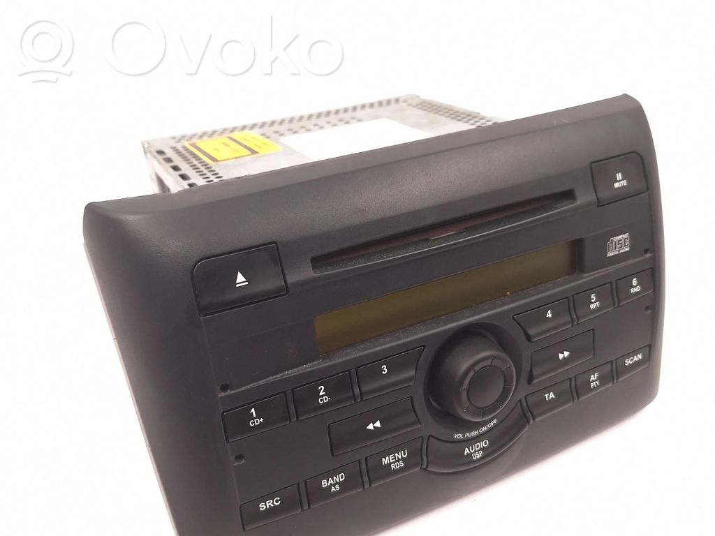 Fiat Stilo Panel / Radioodtwarzacz CD/DVD/GPS 