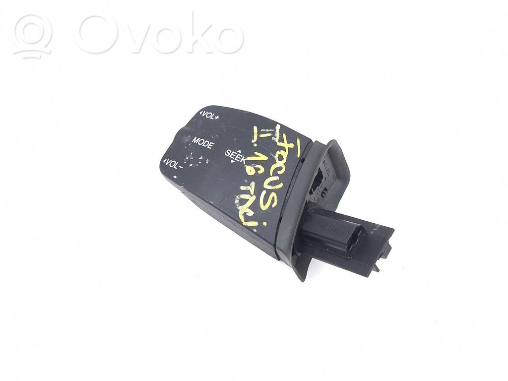Multifunctional control switch/knob   3M5T14K14