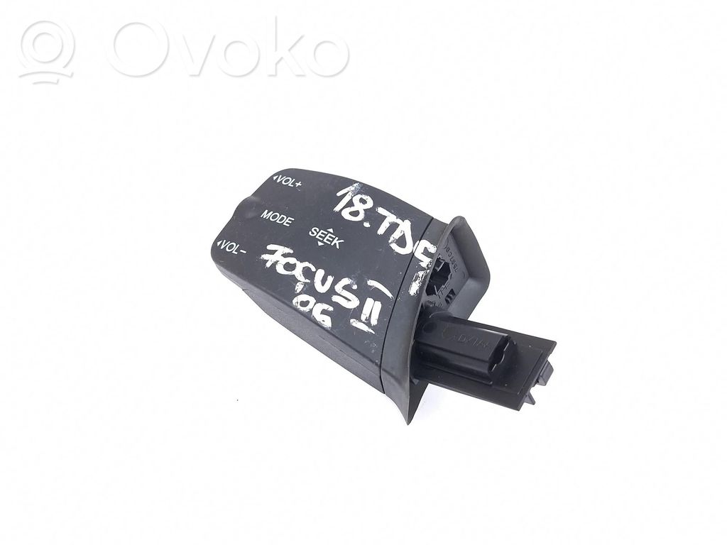 Multifunctional control switch/knob   3M5T14K14