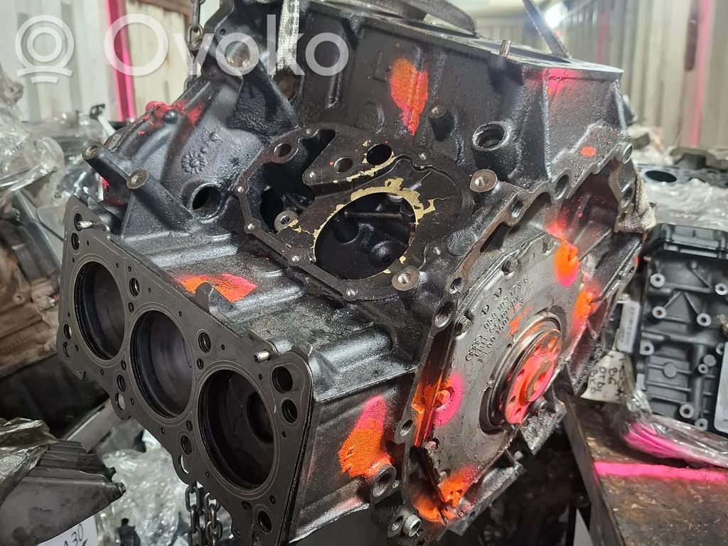 Audi A4 S4 B7 8E 8H Motor 
