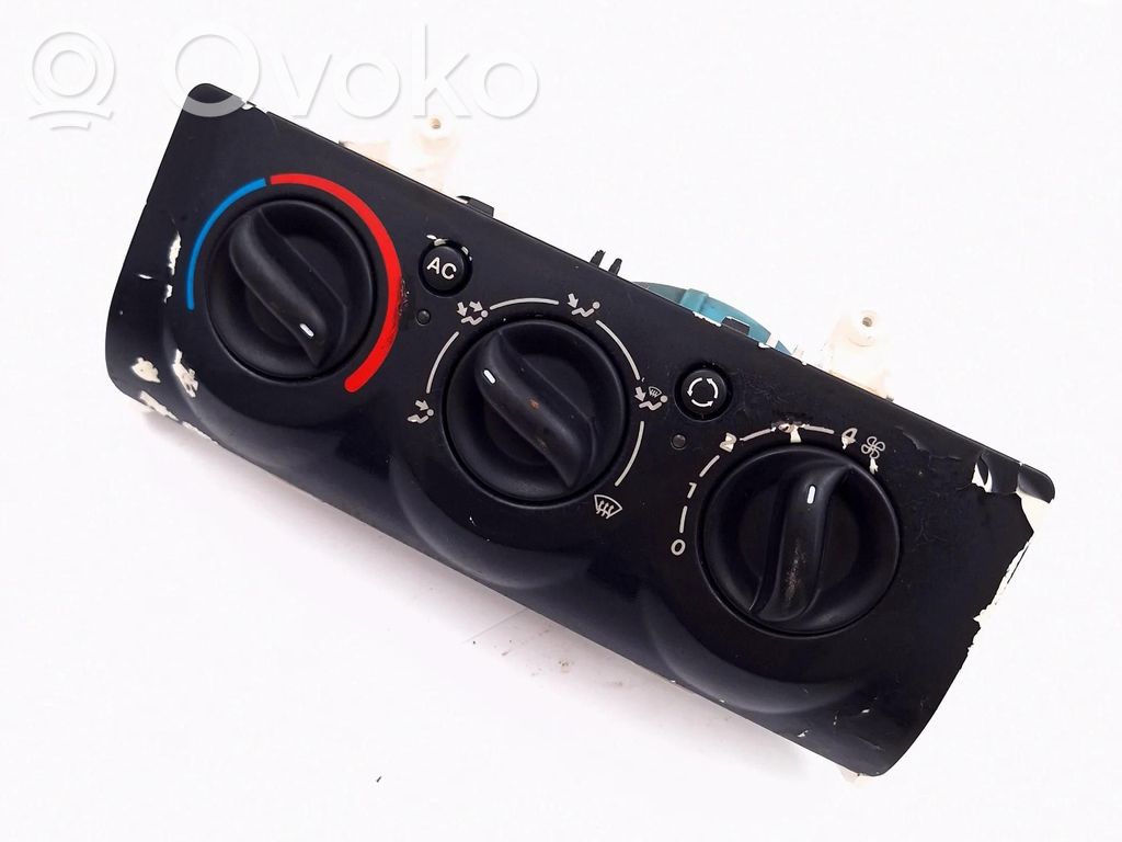 Renault Clio II Climate control unit 