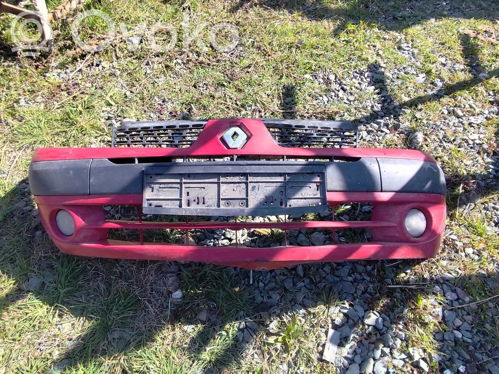 Renault Clio II Parachoques delantero 