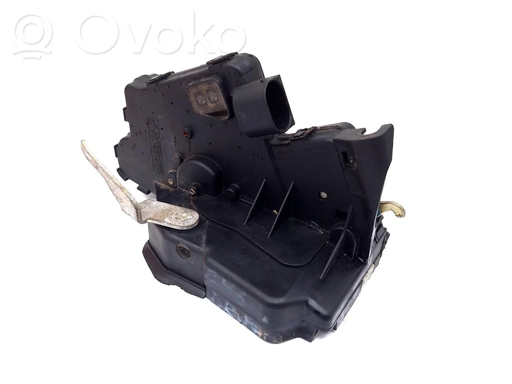BMW 3 E46 Užrakinimo spynelė (prie rankenos) 