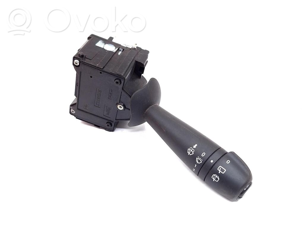 Renault Clio IV Wiper control stalk 