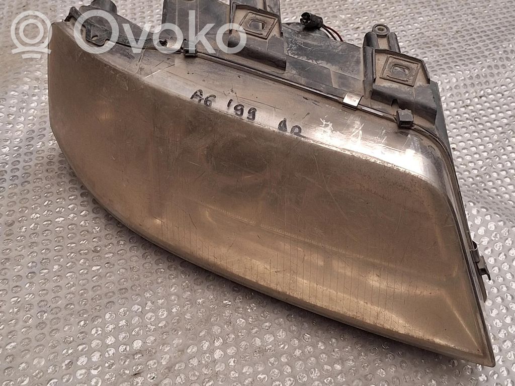Scheinwerfer