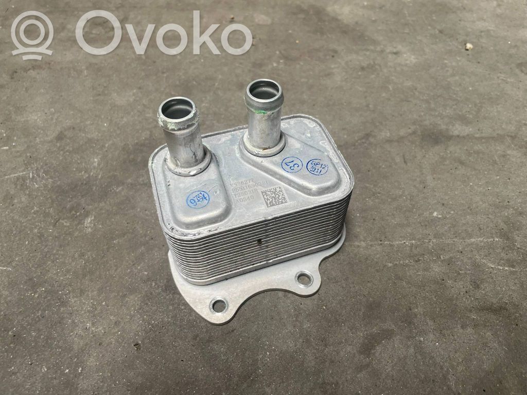 Volvo XC40 Chłodnica oleju skrzyni 
